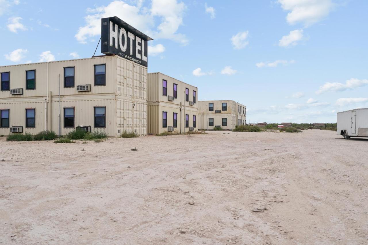 The Resource Inn -Big Lake Tx Екстер'єр фото