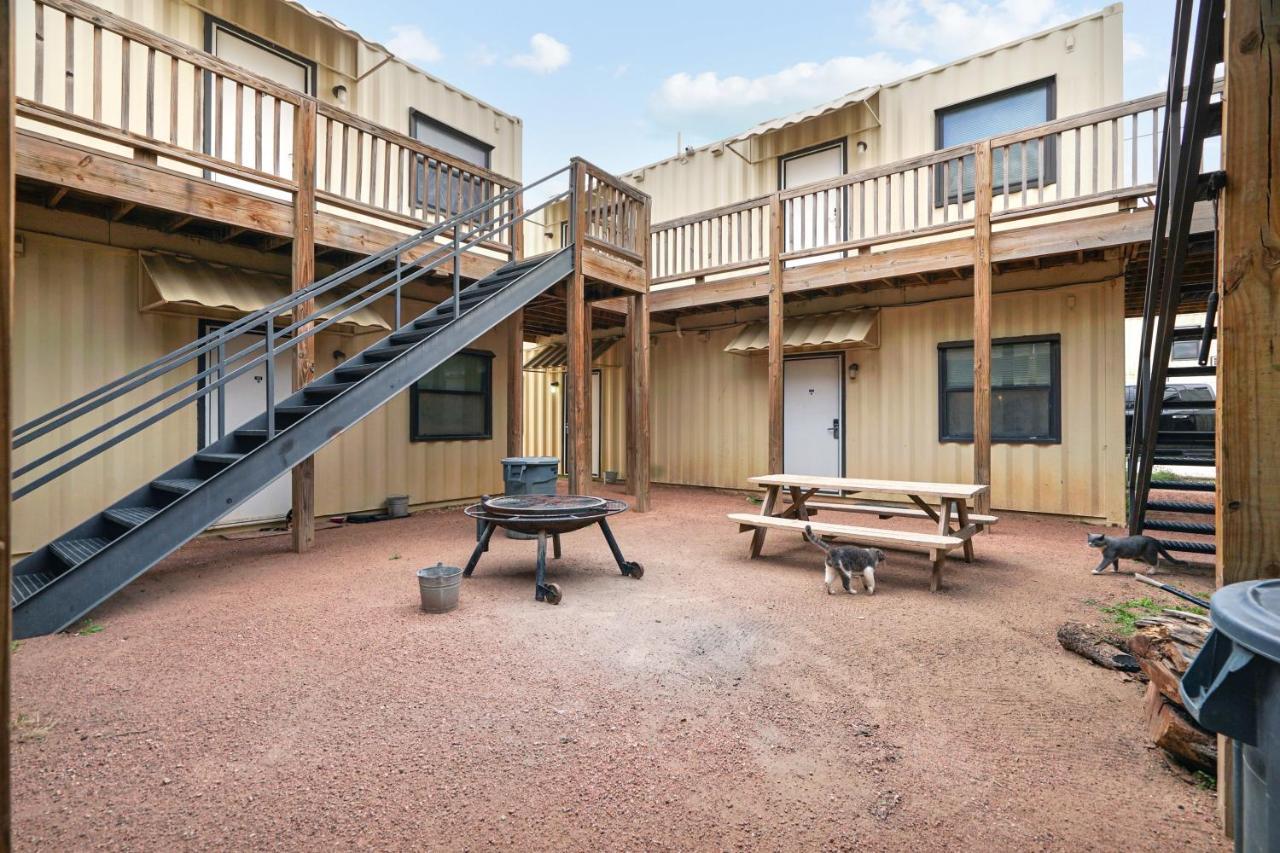 The Resource Inn -Big Lake Tx Екстер'єр фото