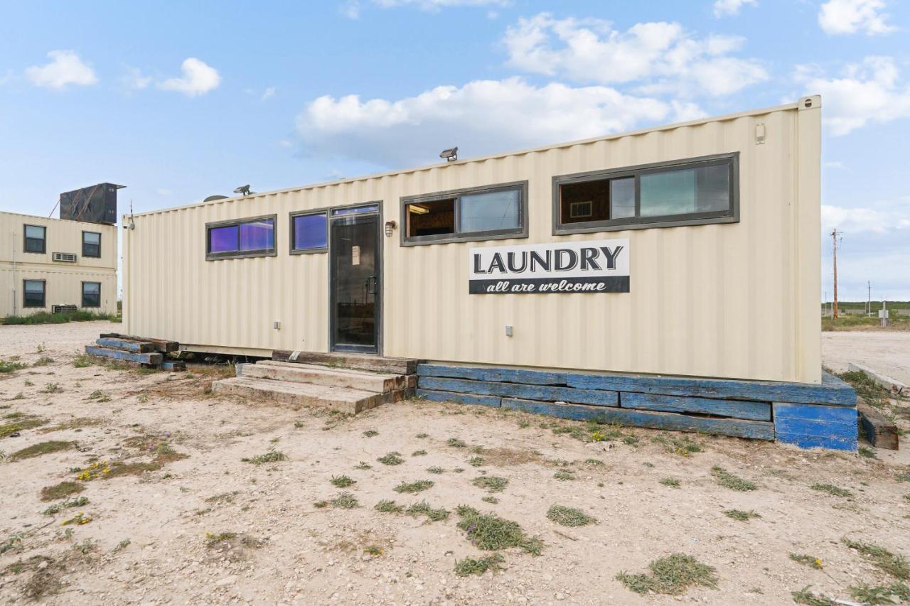 The Resource Inn -Big Lake Tx Екстер'єр фото