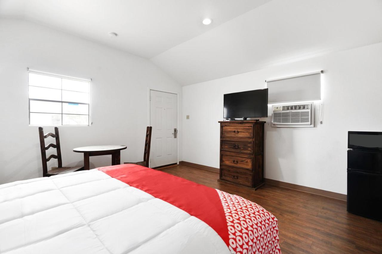 The Resource Inn -Big Lake Tx Екстер'єр фото