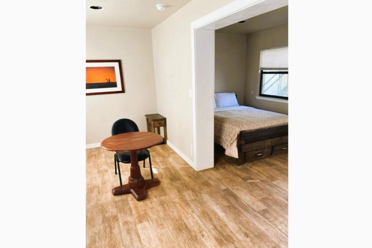 The Resource Inn -Big Lake Tx Екстер'єр фото